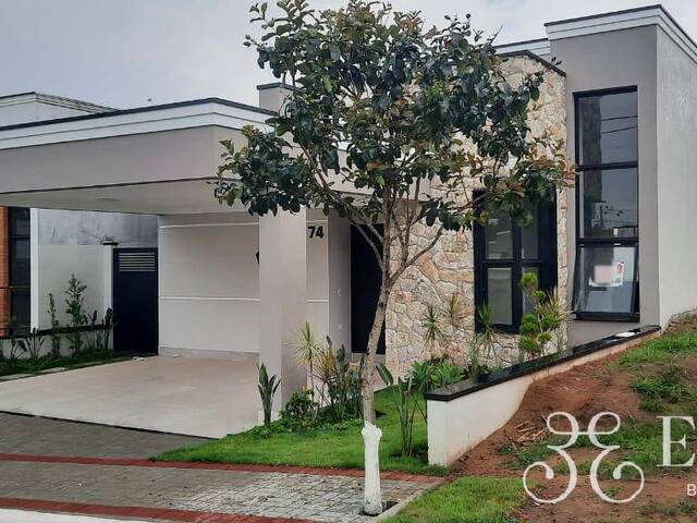 #16 - Casa para Venda em Tremembé - SP - 2