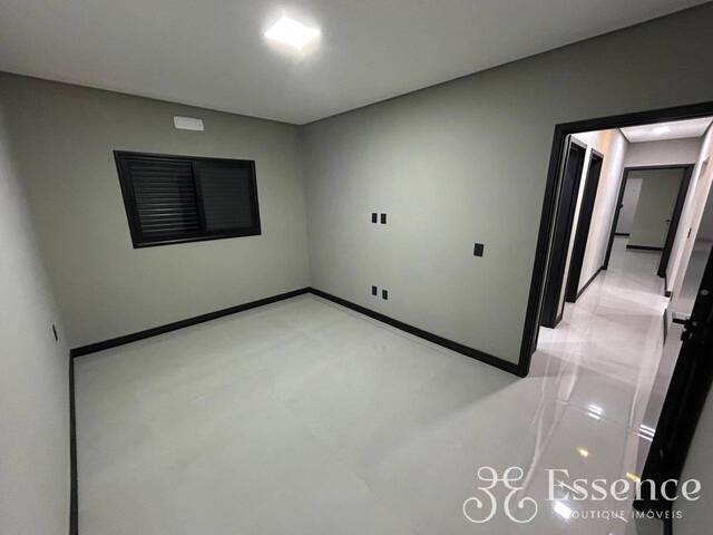 Casa para Venda em Taubaté - 4