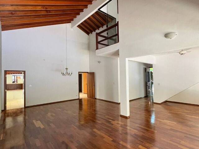 #8 - Casa para Locação em Taubaté - SP - 2