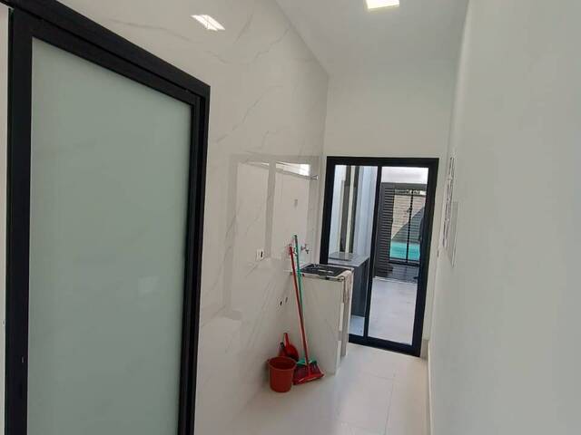 Casa para Venda em Taubaté - 5