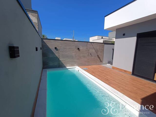 #26 - Casa para Venda em Taubaté - SP