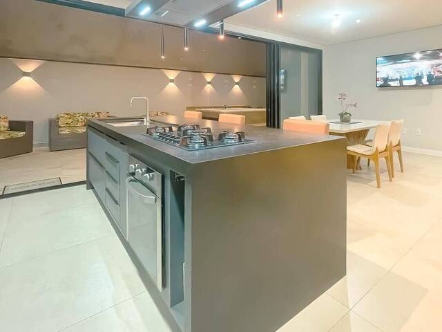 #42 - Casa para Venda em Taubaté - SP