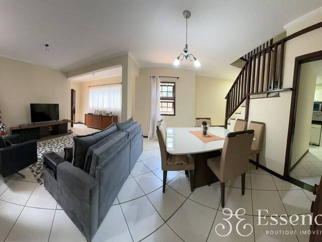 #44 - Sobrado para Venda em Taubaté - SP - 2