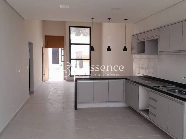 Venda em Nossa Senhora do Perpétuo Socorro - Pindamonhangaba