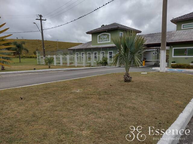 Venda em Loteamento Comercial e Residencial Village da Serra - Tremembé