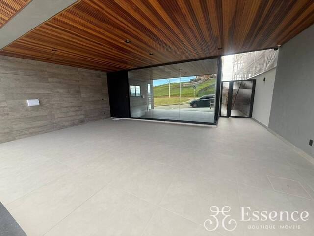 #98 - Sobrado para Venda em São José dos Campos - SP