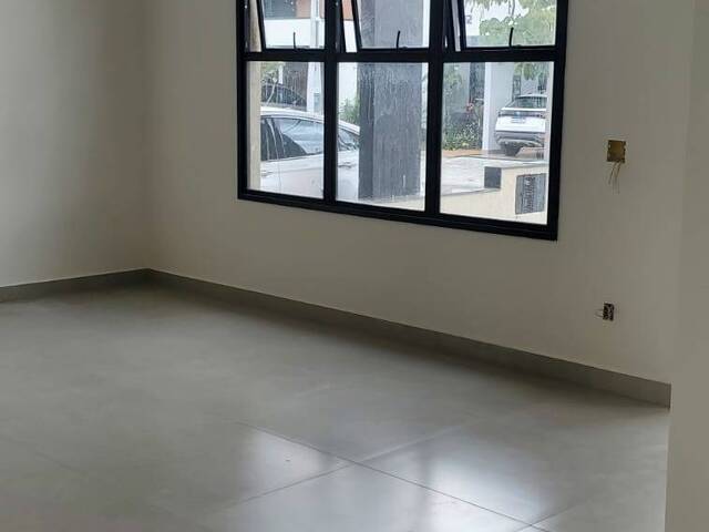 #103 - Casa para Venda em Tremembé - SP - 2