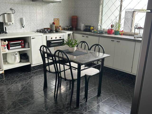 Casa para Venda em Taubaté - 4