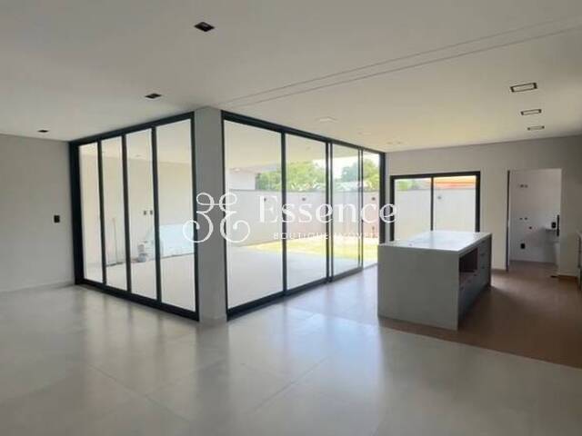 Venda em Jardim Jaraguá - Taubaté