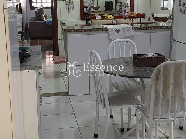 Sobrado para Venda em Taubaté - 5