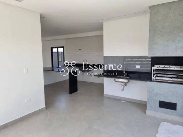 Sobrado para Venda em São José dos Campos - 4