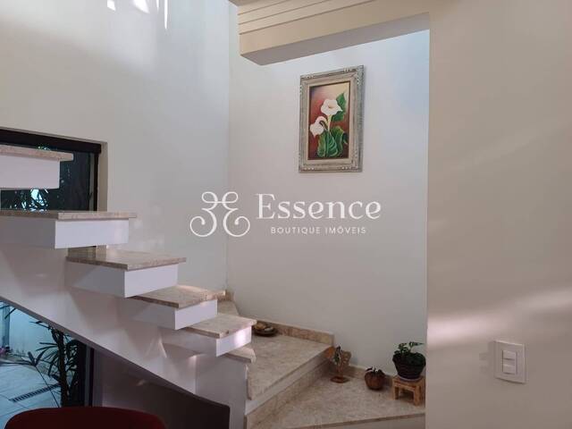 Sobrado para Venda em Pindamonhangaba - 3