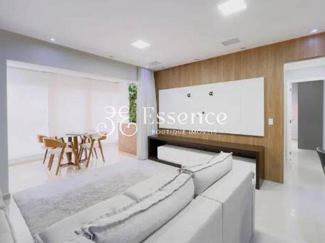 Apartamento para Venda em São José dos Campos - 2