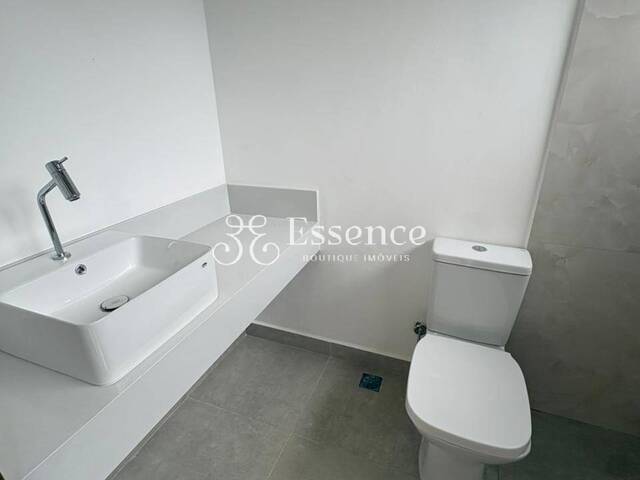 Casa para Venda em Caraguatatuba - 3