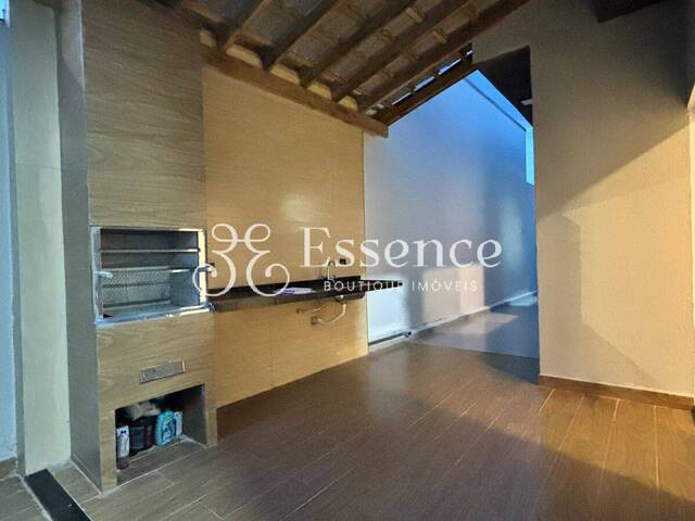 Casa para Venda em Pindamonhangaba - 2