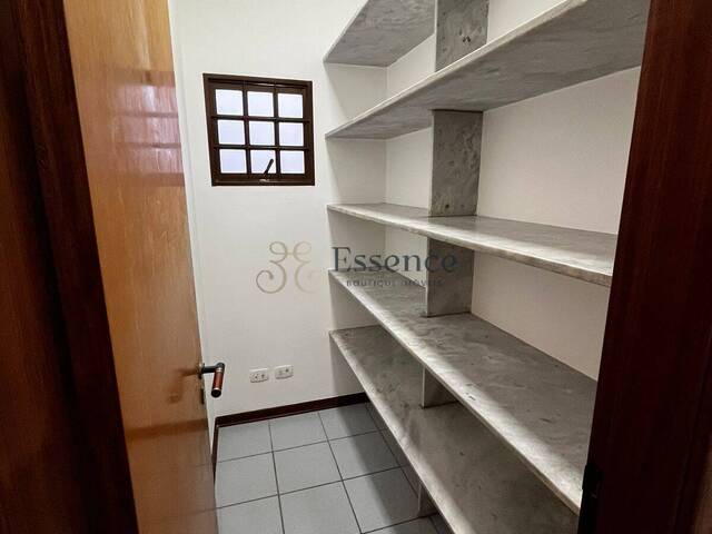 Sobrado para Venda em Taubaté - 5