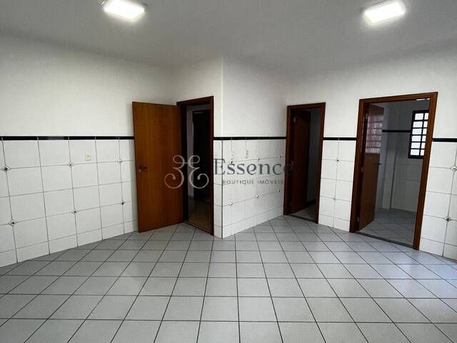 Sobrado para Venda em Taubaté - 3