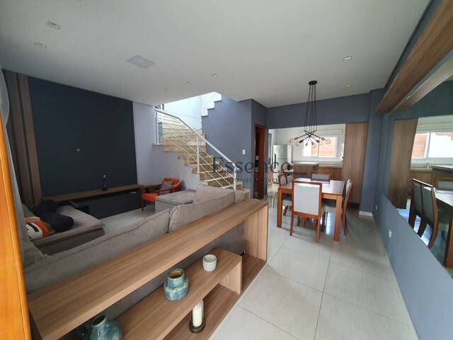 Venda em Vila Areao - Taubaté