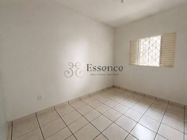 #333 - Casa para Venda em Taubaté - SP - 3