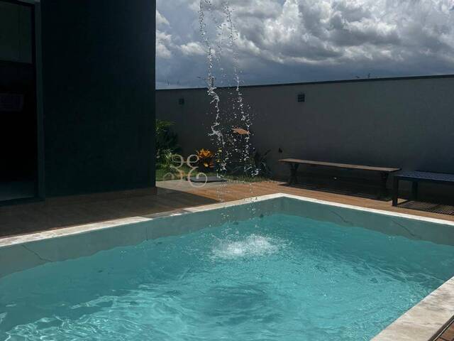 #339 - Casa para Venda em Caçapava - SP - 3