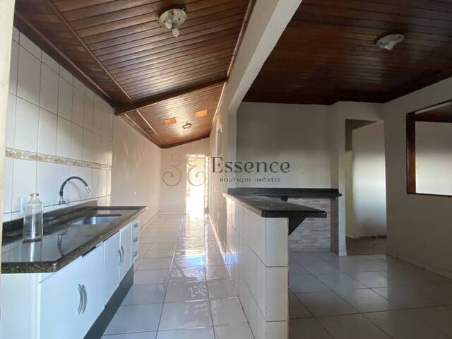 #388 - Casa para Venda em Pindamonhangaba - SP - 3
