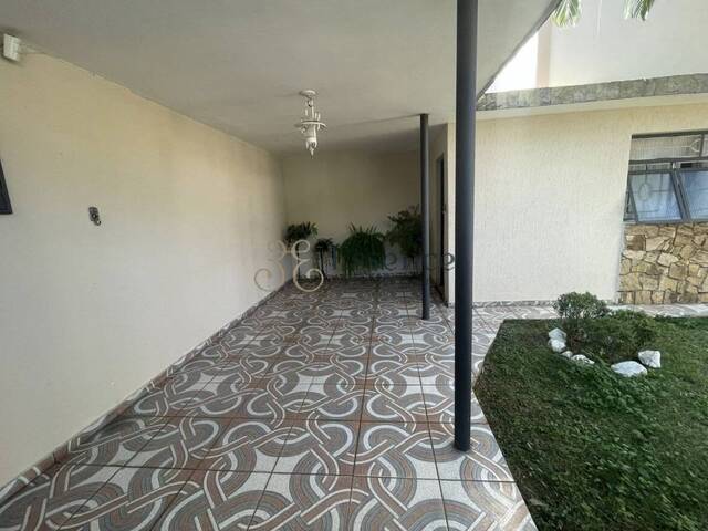 Casa para Venda em Taubaté - 4
