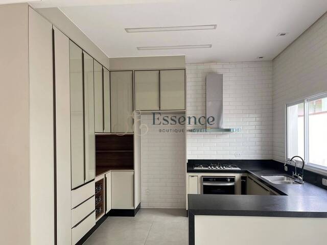 Casa para Locação em São José dos Campos - 4