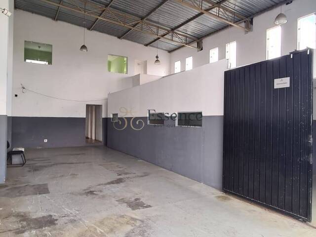 Sala para Locação em Mairiporã - 3