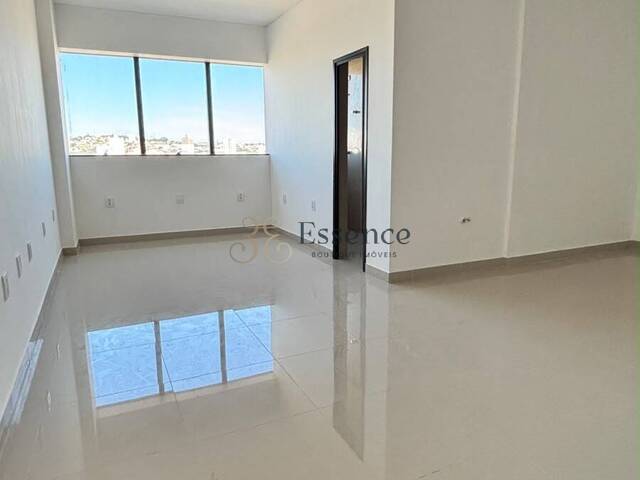 Sala para Locação em Taubaté - 4